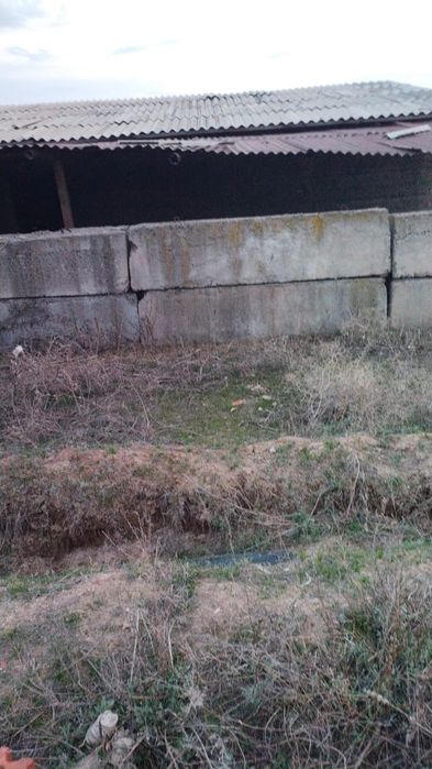 Продам Ёмкости, шкаф, блоки