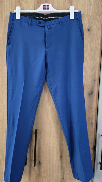 Costum pentru bărbați marca SECUIANA