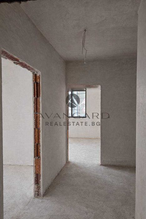 оф.25078 Многостаен апартамент до ГРАНДА