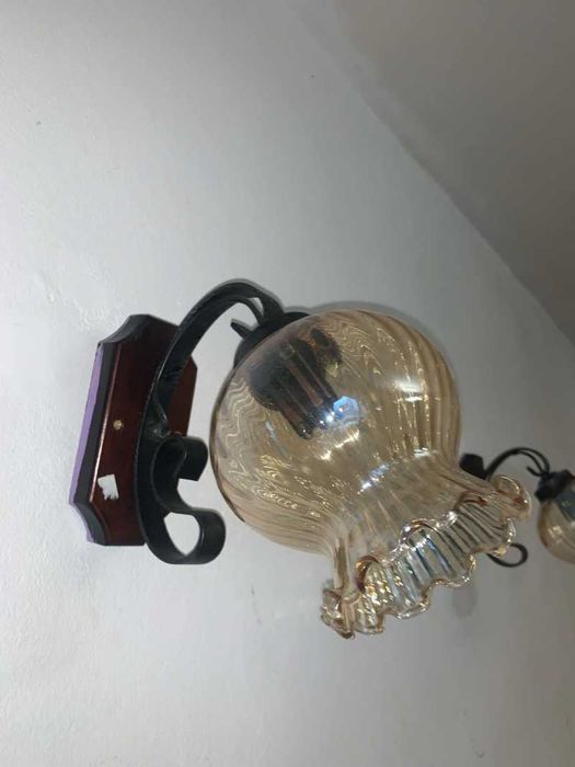 Set doua aplica perete pe suport de lemn