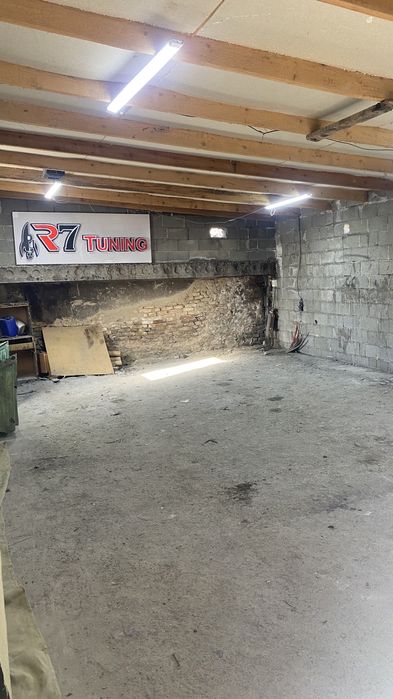 Сдам в аренду гараж