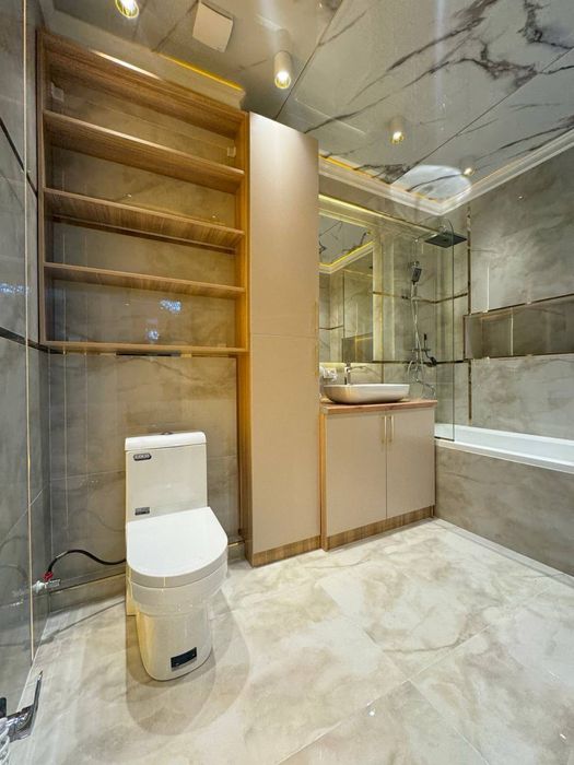 ПРОДАЁТСЯ КВАРТИРА В ЖК NAVASTROYKA Sebzor, улица Нурафшон  4/8/11