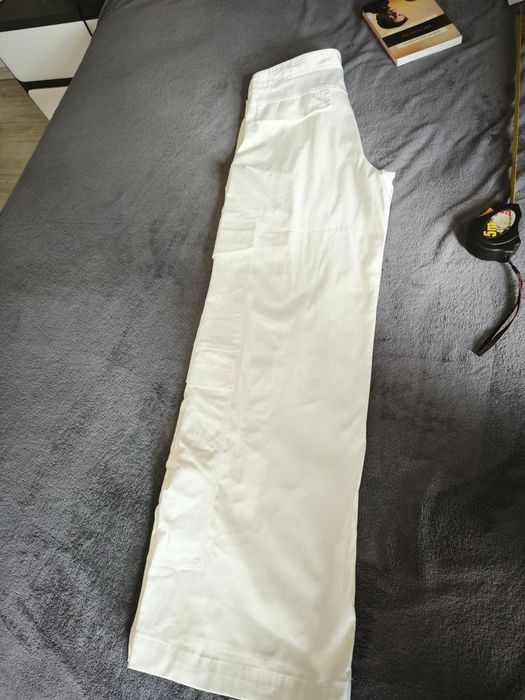 Pantaloni Zara mărimea M