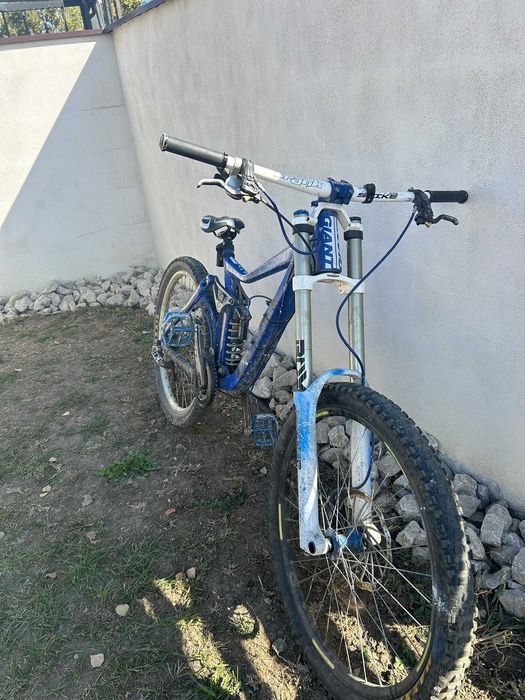 Vand bicicleta  Giant full suspension