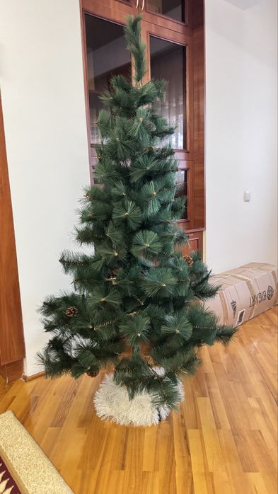 Елка 160 см бу в хорошем состоянии