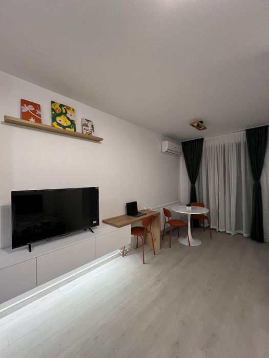 Garsoniera premium hils brauner