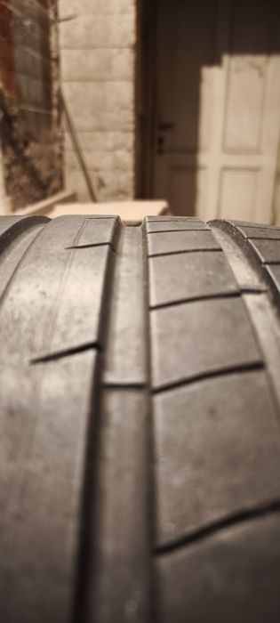 Гуми Good Year Eagle F1 275/35/20 DOT 0325