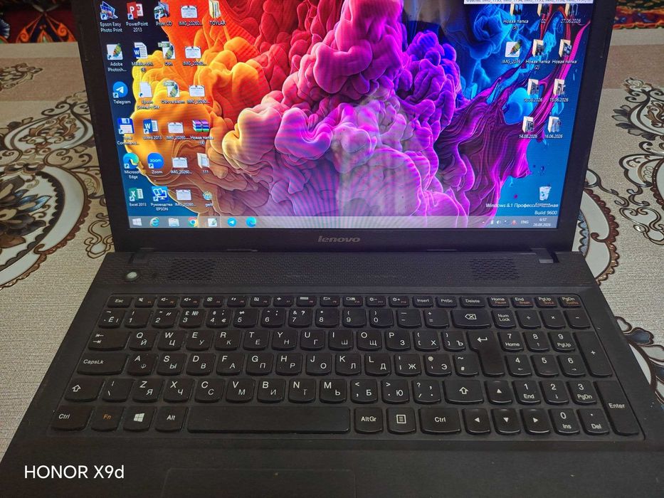 noutbuk Lenovo sotiladi