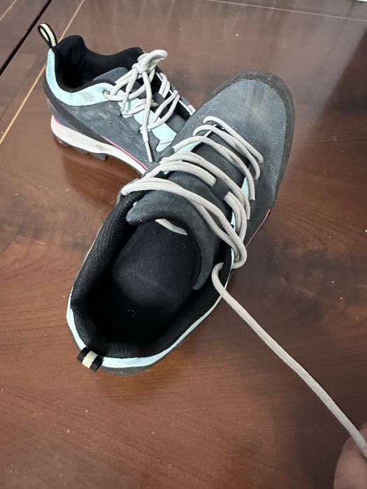 Мужские кроссовки