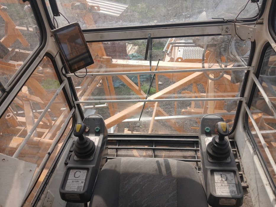 Башенный кран ZOOMLION 6015-8 т