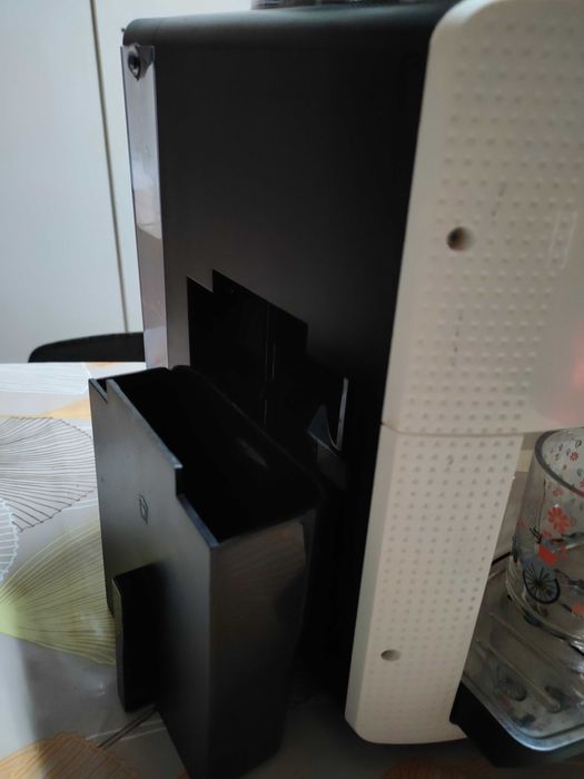 vand espresor automat KRUPS EA81