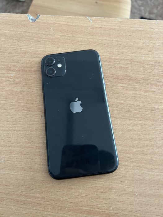 Продам iphone 11,128 гб.