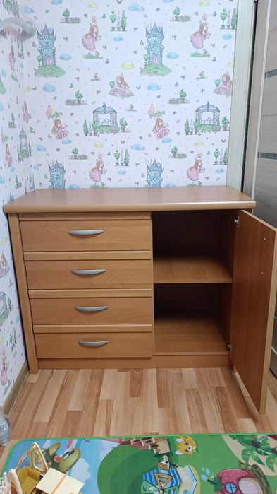 Продам комод срочно