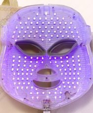 Козметична LED маска за лице - Маска за фотодинамична терапия!