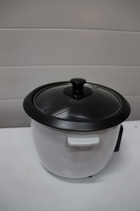 ECG RZ11 Оризоварка 1л, 400W Функция за поддържане на топлина