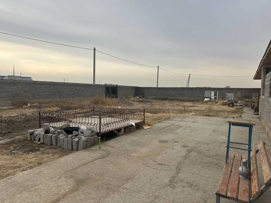 Дом продается 4 комнаты