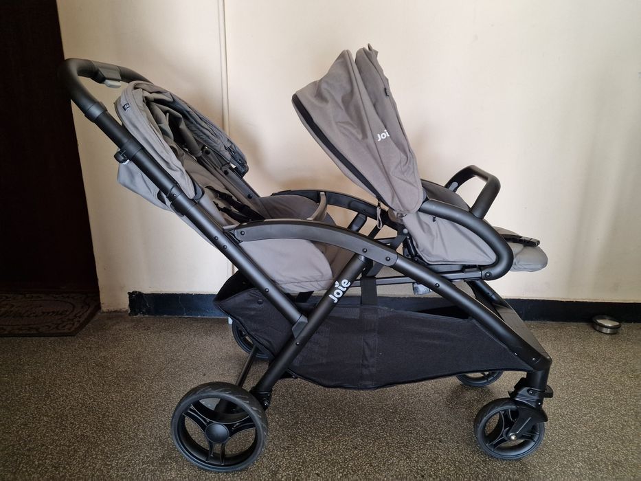 Двойна количка Joie evalite duo за близнаци или породени деца