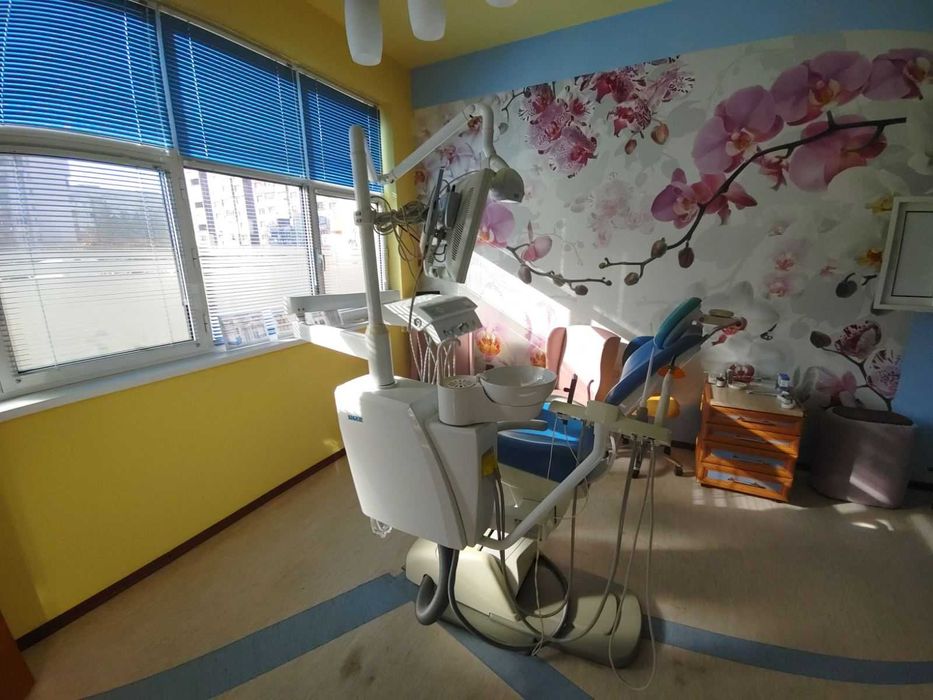 Дава се под наем Офис в Перник, Изток - 35 кв.м за 204 € - Снимка #4