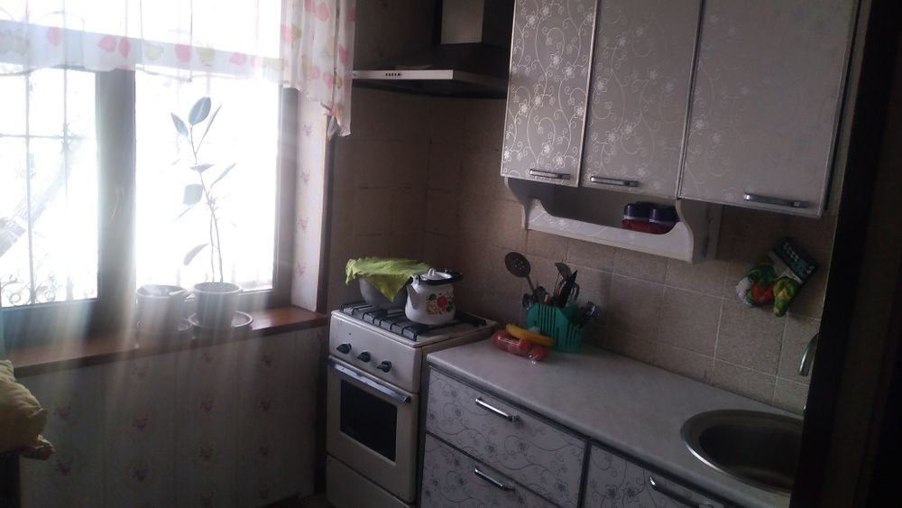 2 xonali tayyor uy .. Ulgrb qolmiz hali bunaqasi bólmagan ..