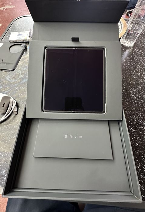 Vand  HONOR Magic V3 Full Box