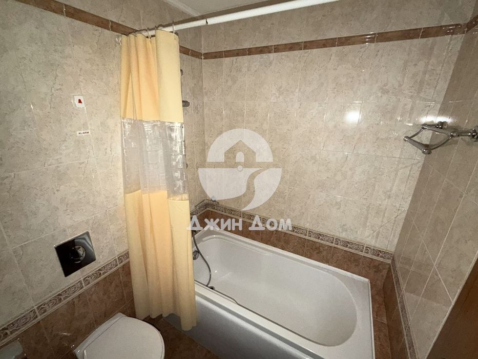 Продава се Тристаен апартамент в Поморие - 88 кв.м за 696 €/кв.м - Снимка #8