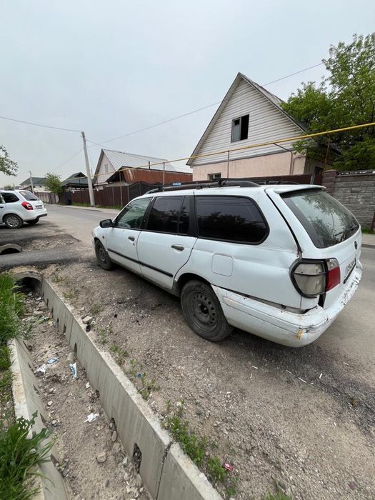 ниссан примера универсал