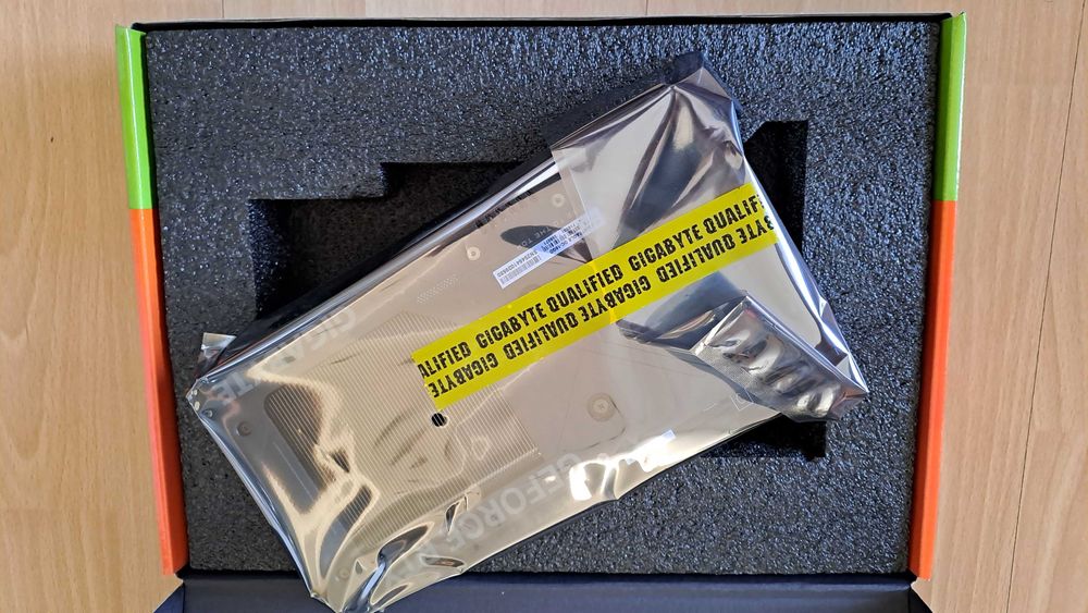 RTX 5060 TI 16GB EAGLE OC, sigilata, garantie 36 luni