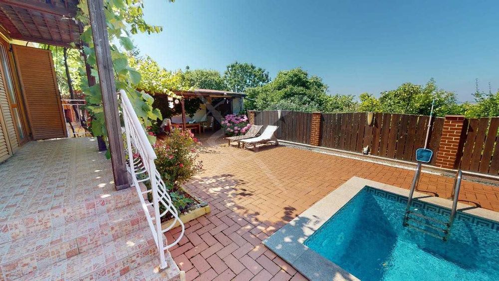 Продава се Къща в с. Кошарица, Област Бургас - 364 кв.м за 1058 €/кв.м - Снимка #6