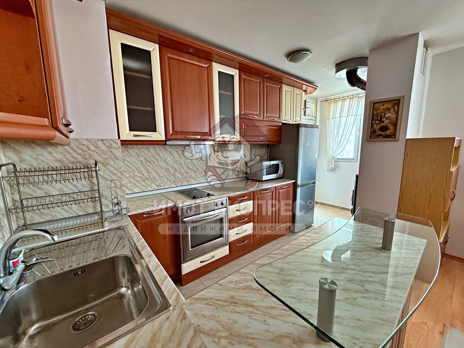 Дава се под наем Двустаен апартамент в Асеновград - 60 кв.м за 280.5 € - Снимка #4