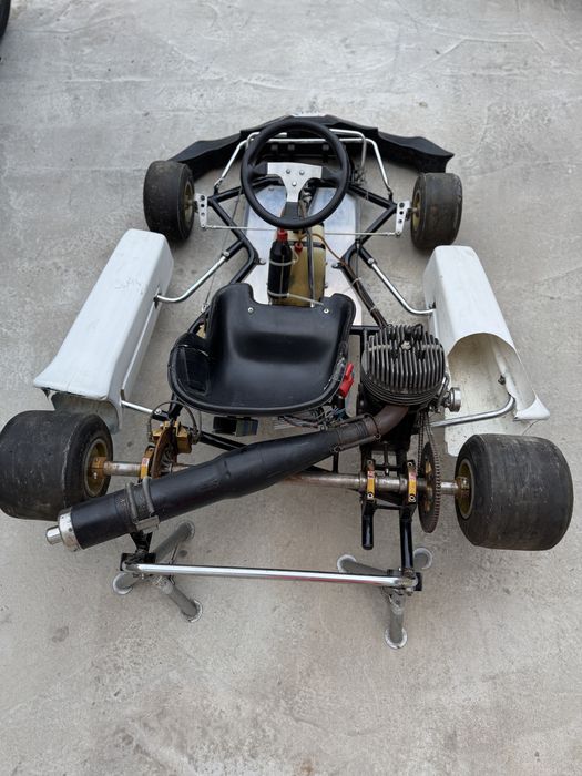 Картинг Swiss Hutless Rotax 100cc 2T