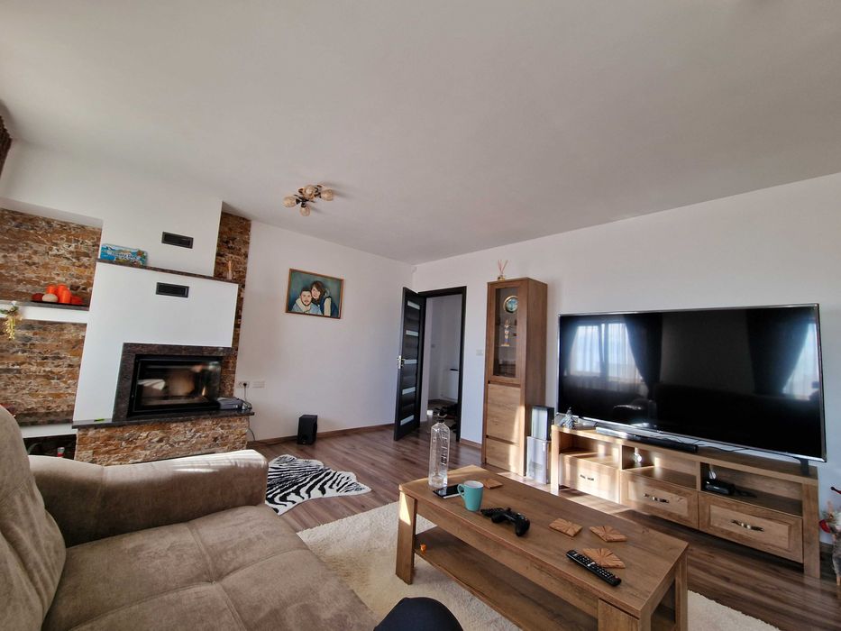 Casa Suceava, Strada Aeroportului, Salcea ,Plopeni