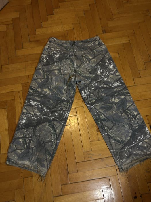 дънки Jaded London с камуфлажен принт