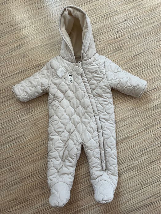 Продам комбинезончик на весну-осень