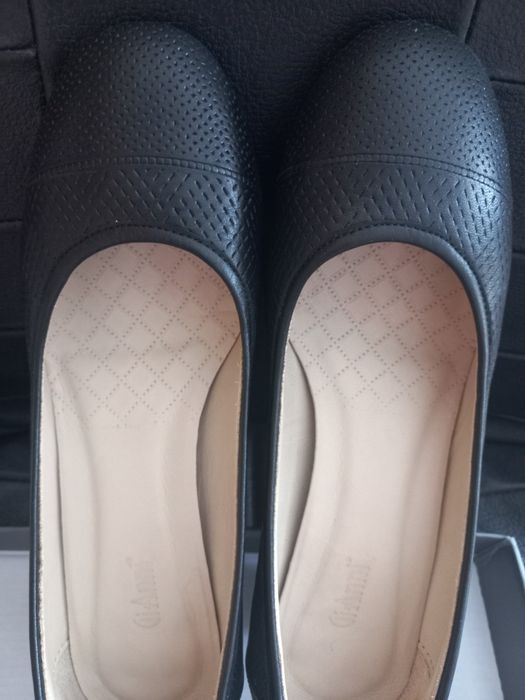 Нови обувки GiAnni
