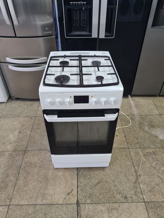 Aragaz Whirpool cu Afișaj și cuptor electric