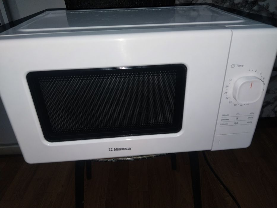 Продам микроволновку в рабочем состоянии