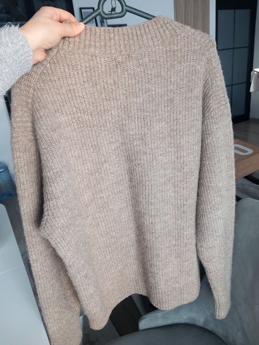 Пуловер H&M  размер M