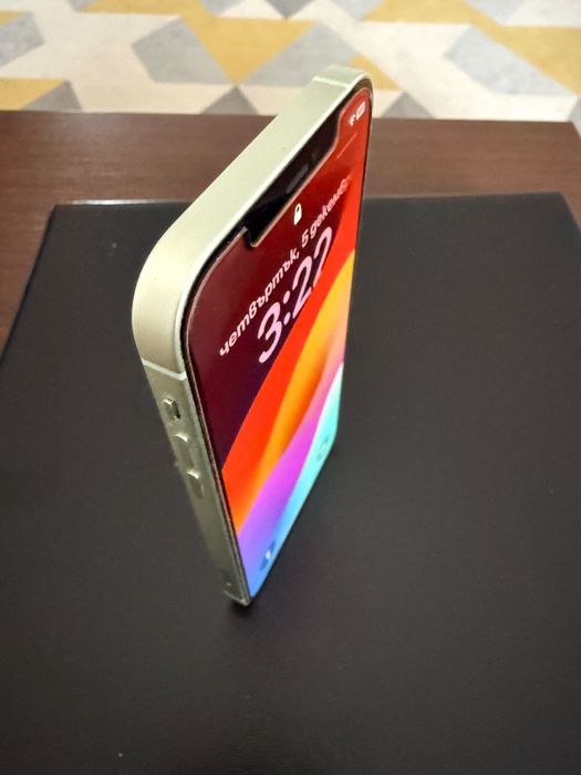 iPhone 12, 64GB, green/зелен цвят  - отличен!