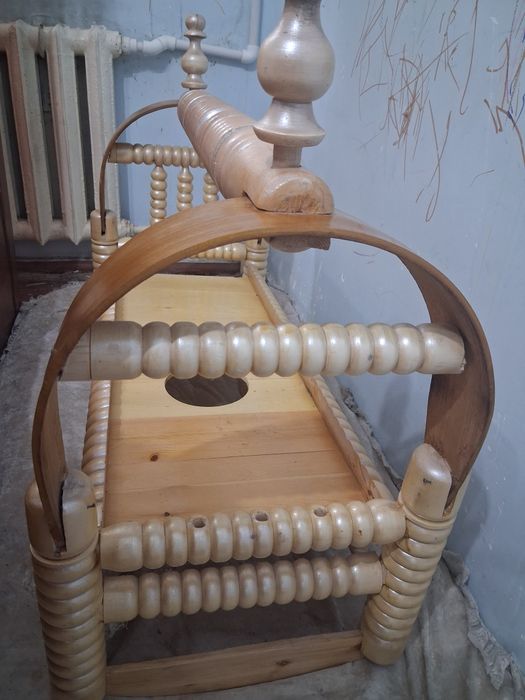 Baqvat beshik holati yaxwi kattagina