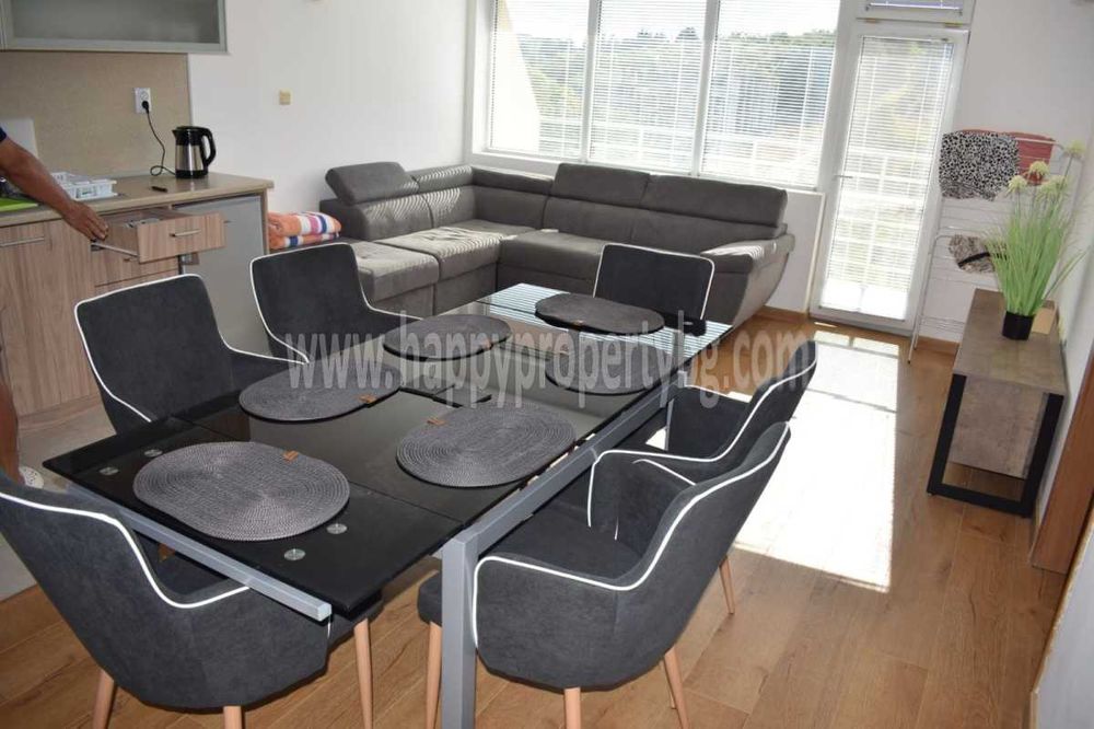 Продава се Тристаен апартамент в Свети Влас - 83 кв.м за 952 €/кв.м - Снимка #2