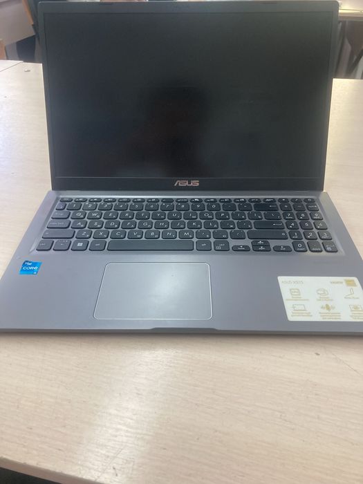 Asus X515 intel core i3-1115g(3.00GHz)/24/512