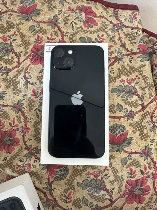 Продам iphone 13