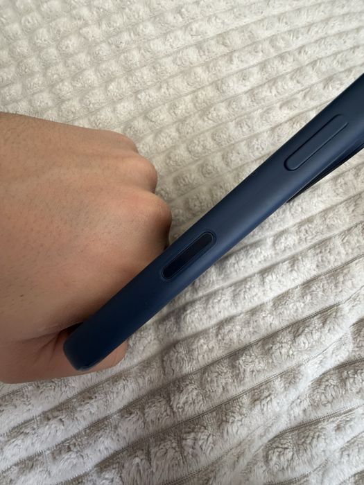 Iphone 17 pro / Silicone Case with MagSafe – Midnight