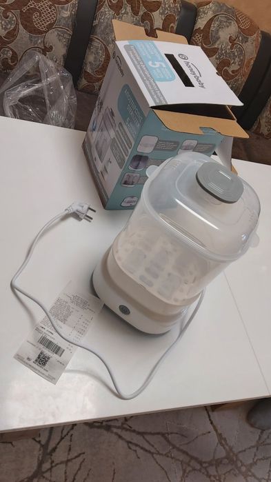 Стерилизатор за шишета