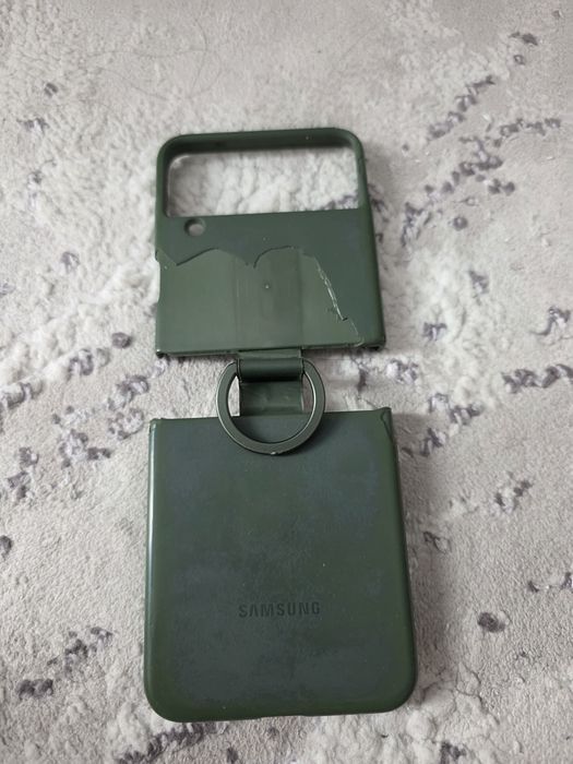 Z 4 flip 256 гб обмен