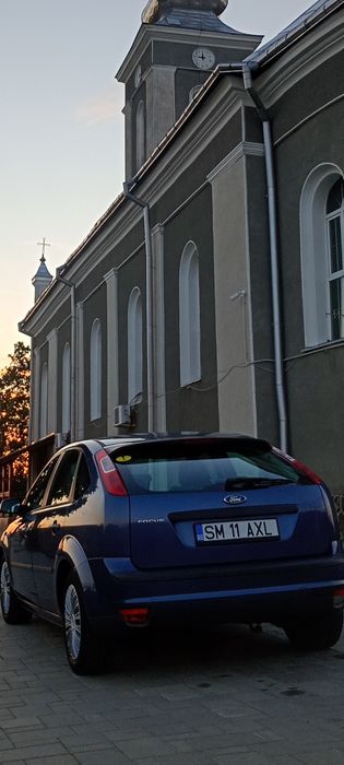 Vând Ford focus 2005 1.6 benzină preț negociabil