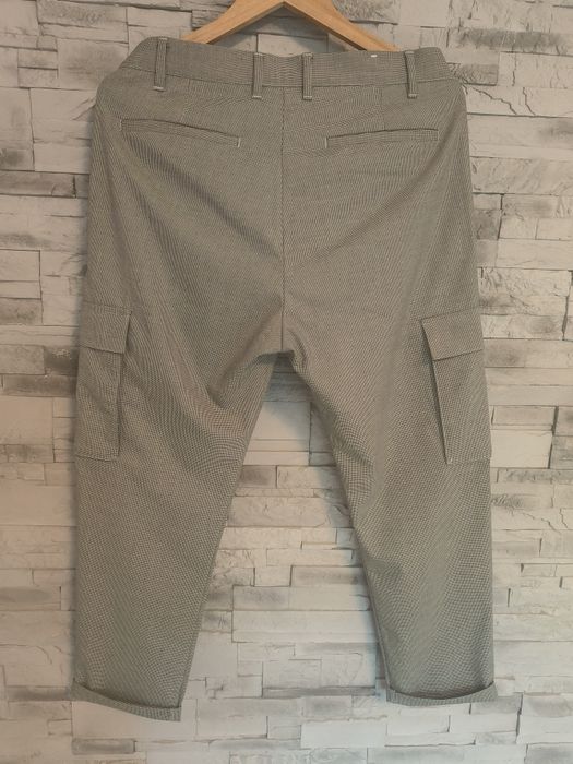 Pantaloni damă Zara