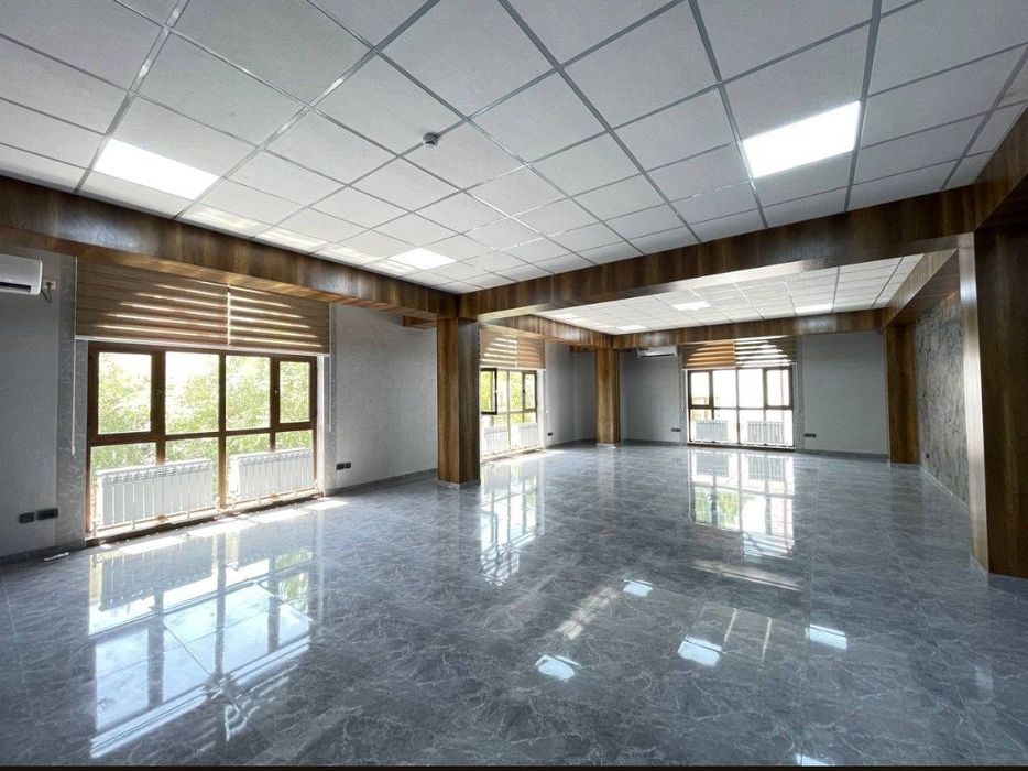 Аренда офиса на Машиностроителей. Ул.Эльбека. 160 м²