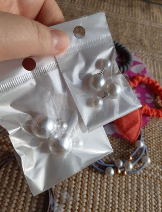 продам новые серьги, резинки для волос