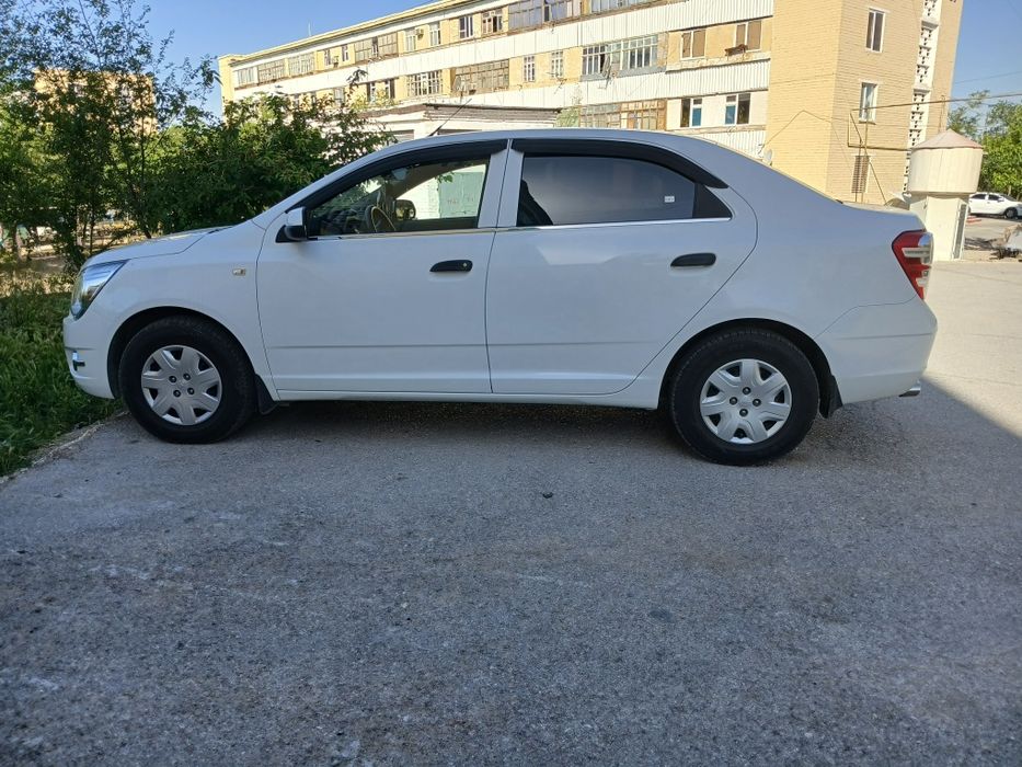 Chevrolet Cobalt 2020 — 4